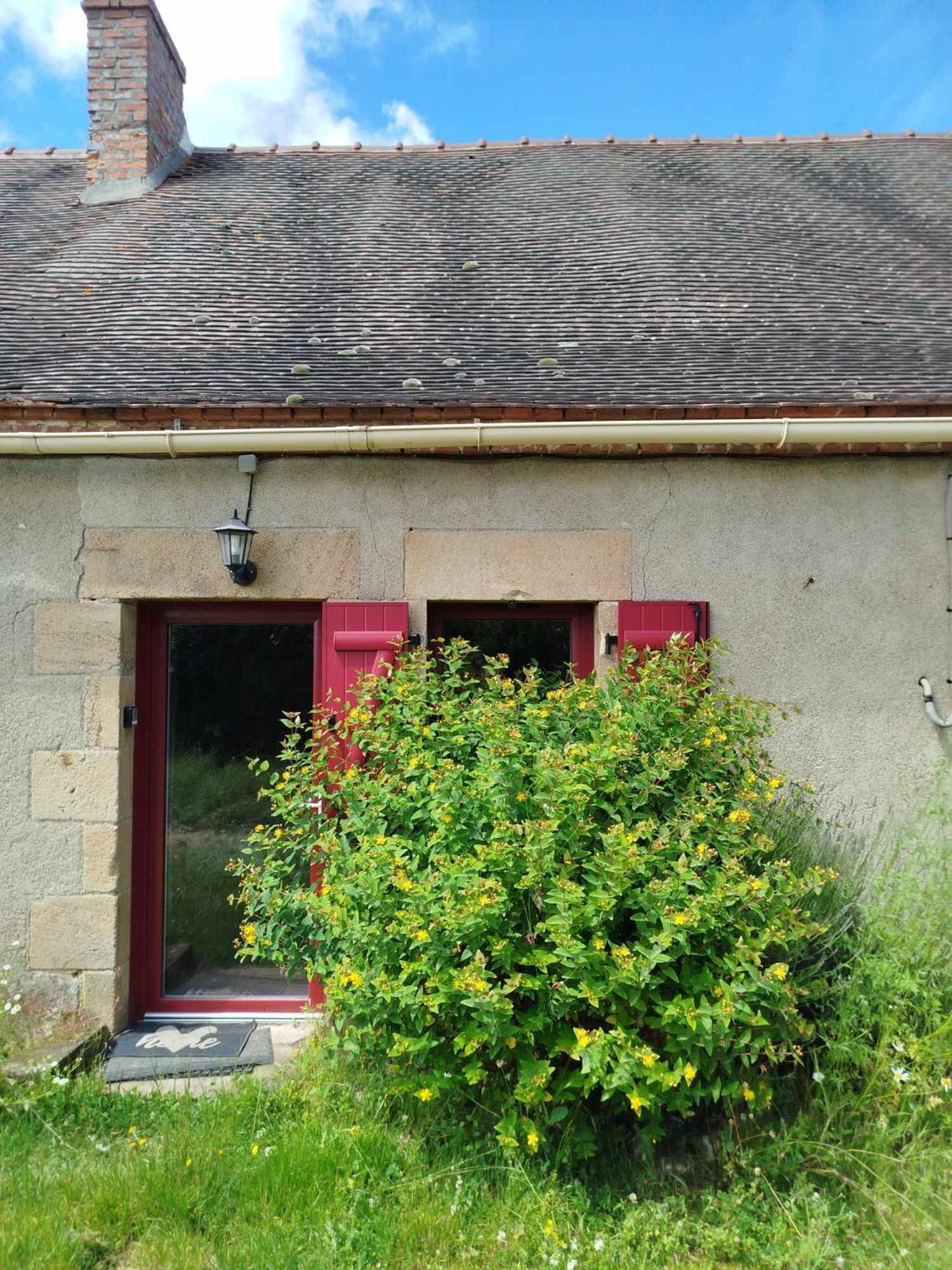 Gite Des Fours Agonges Exterior photo